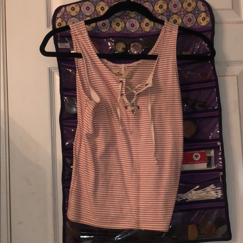 hollister tank